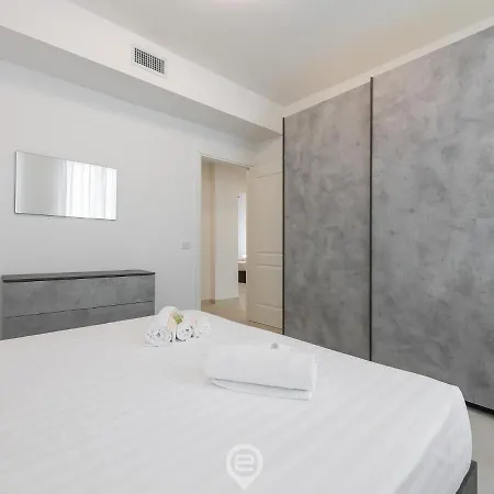Apartment Tigellius - Central Comfort